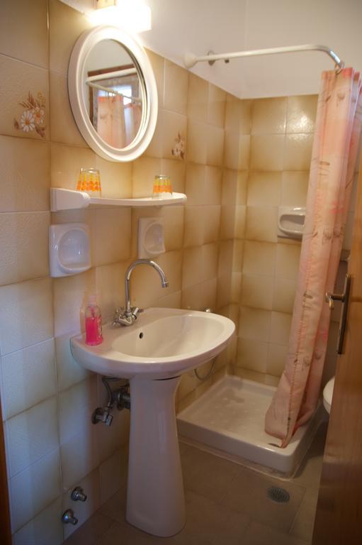 Stavroula Rooms Makrirrakhi Ruang foto
