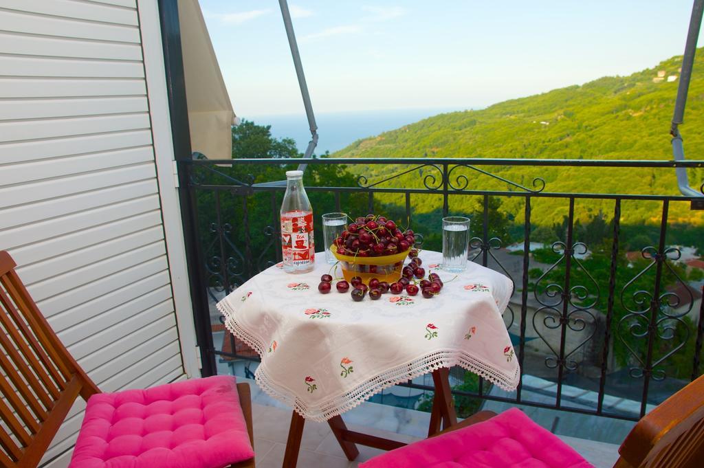 Stavroula Rooms Makrirrakhi Bagian luar foto